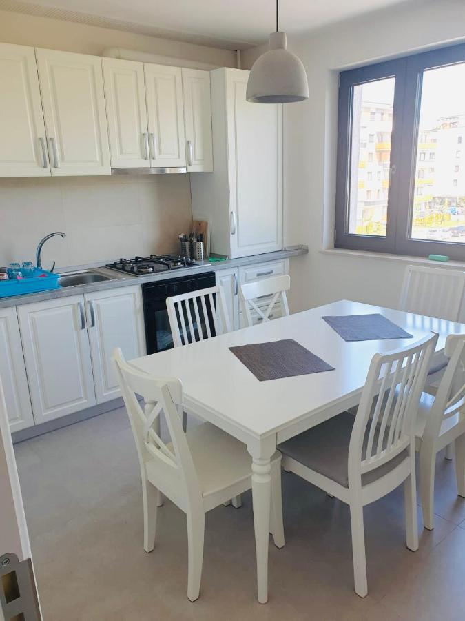 Segovia Apartament 2 Braşov Exterior foto