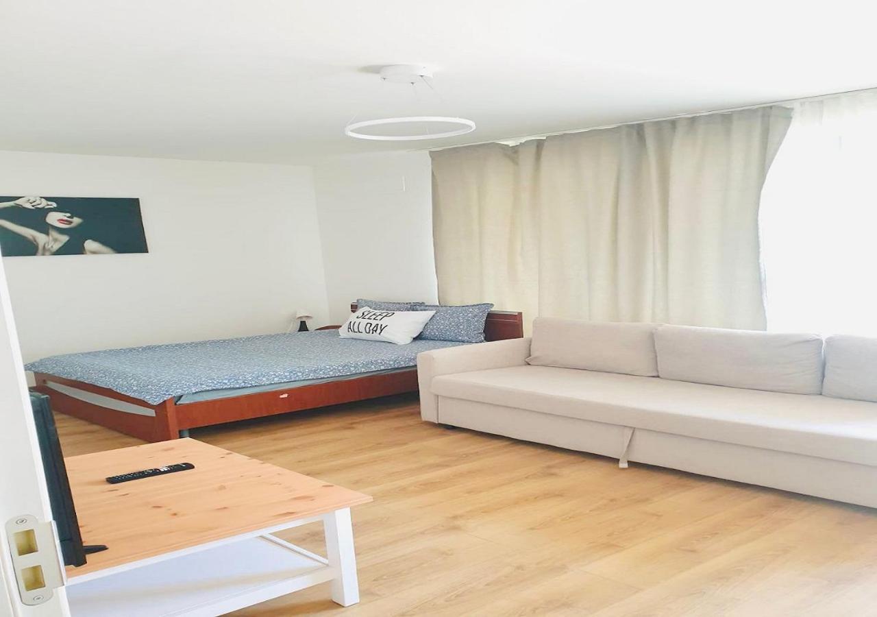 Segovia Apartament 2 Braşov Exterior foto