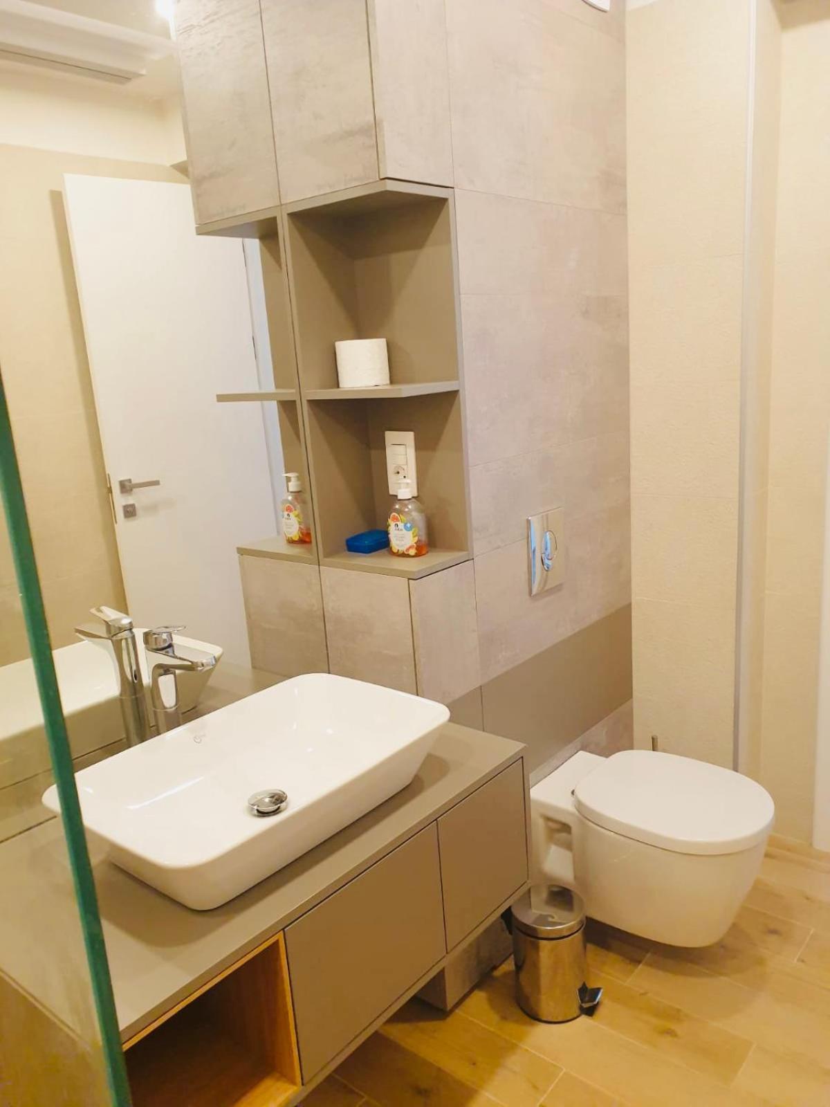 Segovia Apartament 2 Braşov Exterior foto